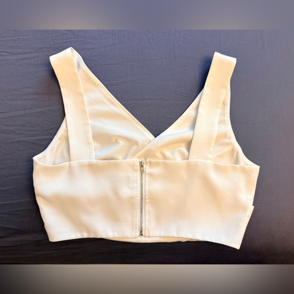 BCBG crop top. - Picture 2 of 3